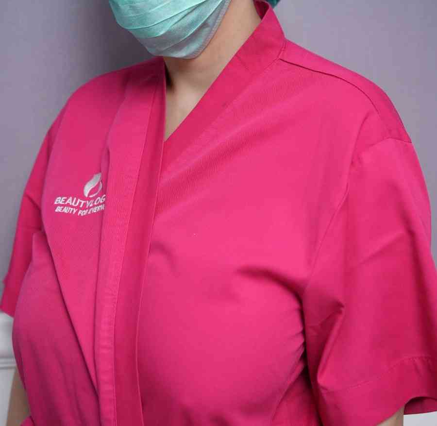 Operasi Pembesar Payudara Breast Augmentation